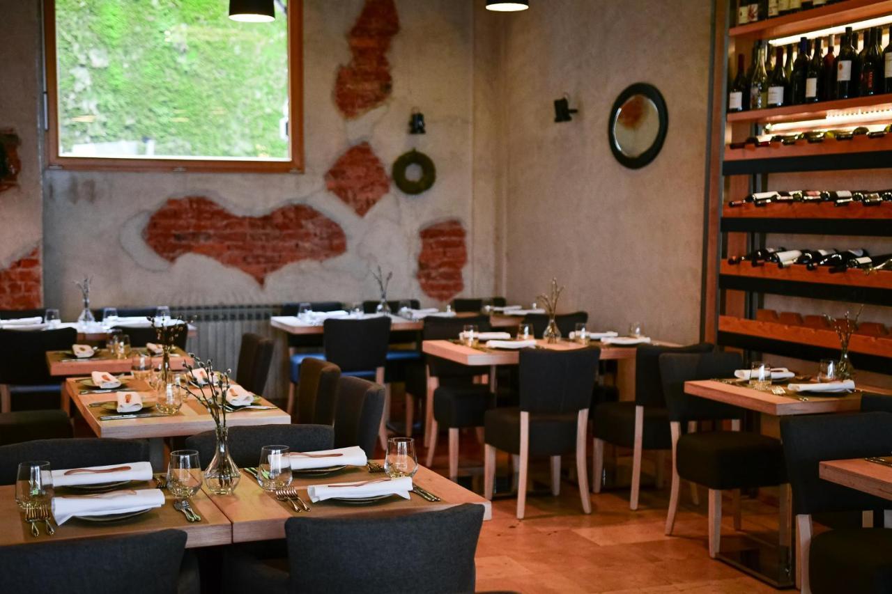 Pod Zidom Rooms Zagreb Exterior photo
